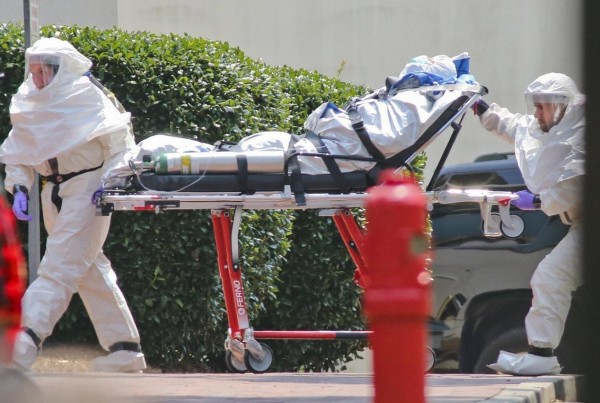 Life in Dallas Goes On Despite Ebola Fears