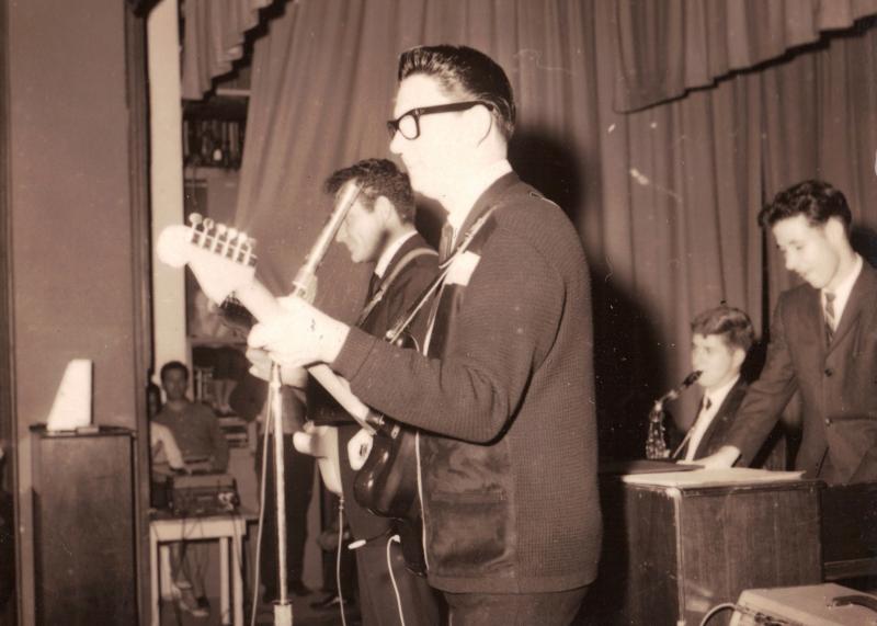 Roy Orbison plays a show in Clearwater Florida in December of 1961.
flickr.com/rockinred1969