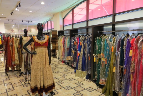 In Southwest Houston, There Are More Sari Stores Than Starbucks