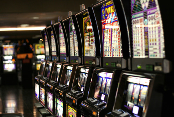 Eight-Liner Game Rooms Are Causing A Big Problem In South Texas