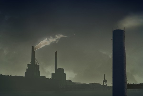New Study Links Pollution With Low GPAs