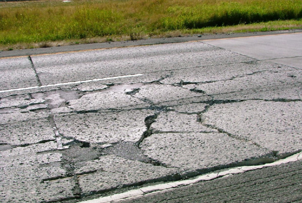 Texas Roads Need More Money, But Will Funding Come From the Feds?
