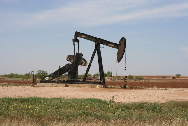 How Regular Texans Lost Millions Through a Risky Oil Investment