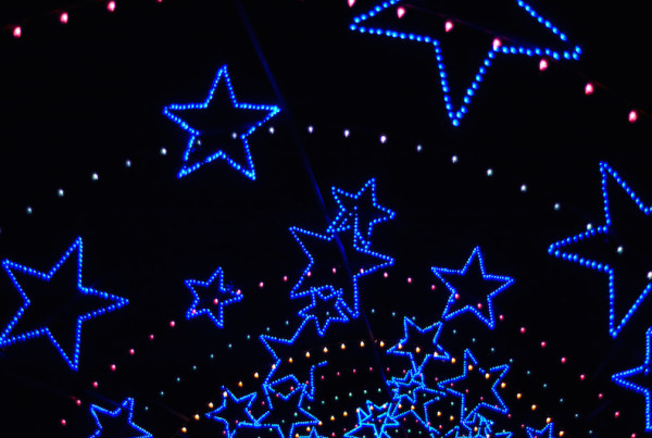 Your Guide to Holiday Light Displays in The Lone Star State