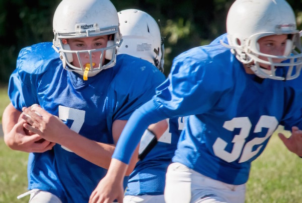 High-Tech Mouth Guards Could Detect Football Players’ Injuries