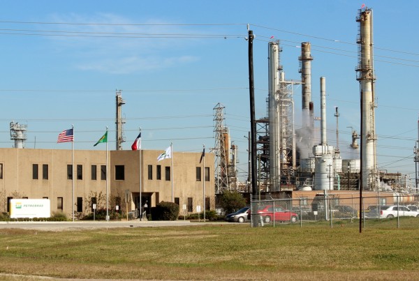 Pasadena Refinery Linked To Scandal In Brazil Needs A New Pollution Permit