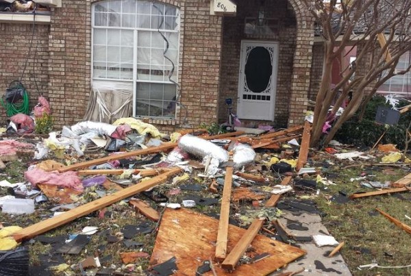 After Dallas Storm Damage, Some Say Don’t Cash That Insurance Check Just Yet