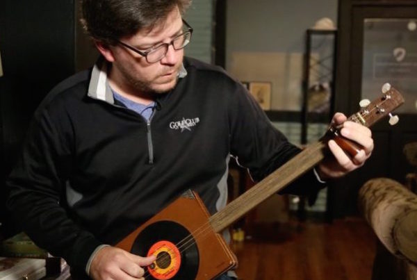 Perfectly Imperfect: The Renaissance of Cigar Box Guitars