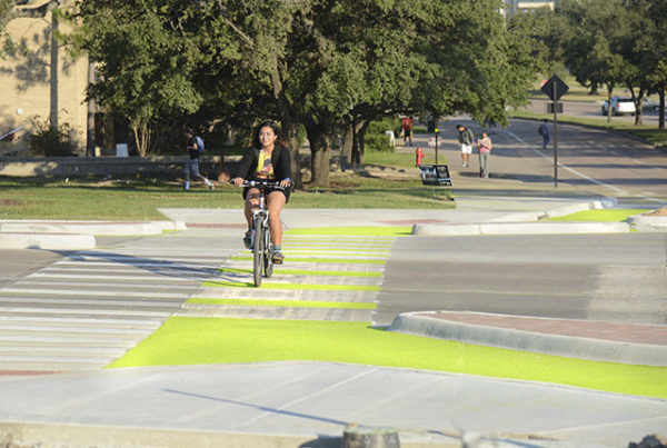 Texas A&M Showcases Dutch Bike Safety Lanes