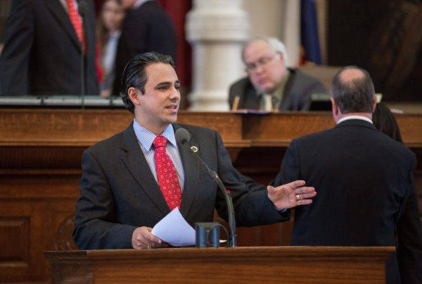 This Lawmaker Says It’s Time To Allow Accent Marks On State Documents