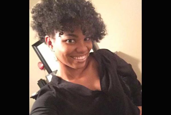 This Woman Rocks Her Natural Hair in the U.S. Army Reserve