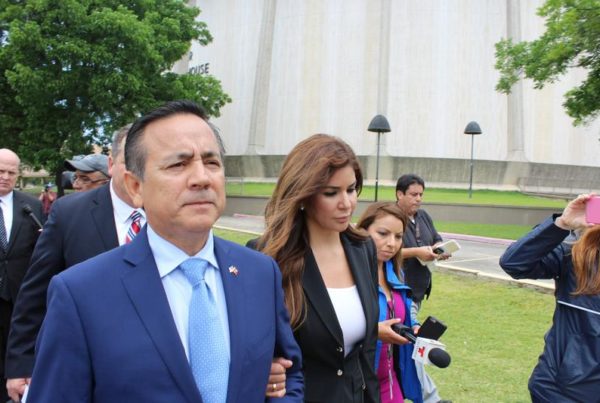 Carlos Uresti Makes First Court Appearance For Federal Charges