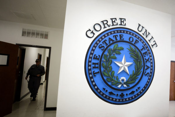 Texas Has A High Turnover Rate For Prison Guards. Here’s Why.
