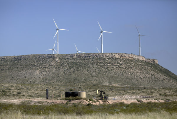 Is Wind Energy Making Texas Even Warmer? Scientists Say No.