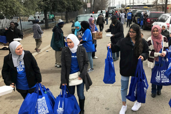 On An MLK Day Of Service, Muslims Reach Out To Homeless Folks As Storm Bears Down