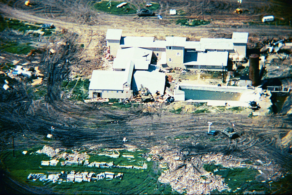 25 Years Later Reflections On The Branch Davidian Siege Texas Standard