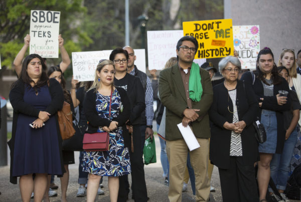 News Roundup: Education Board Tentatively Adopts Standards For Mexican-American Studies Curriculum
