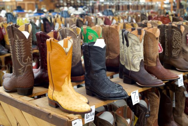 With A Good Gimmick And Catchphrase, One Man Made A Name For Himself In The West Texas Boot Game