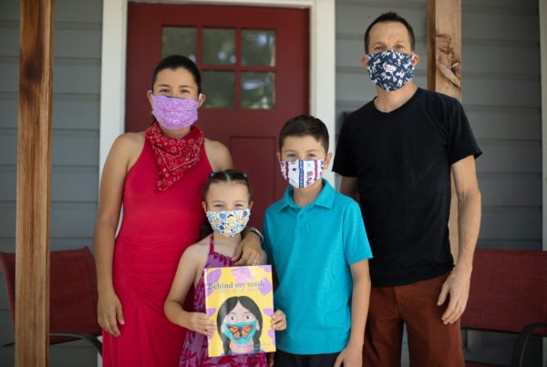 A Denton Couple Wrote A Bilingual Book To Encourage Kids To Wear Masks