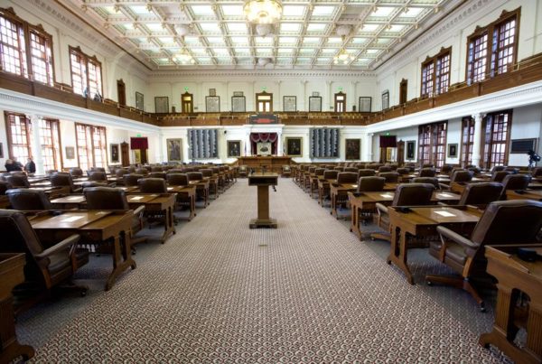 Analysis: Democrats or Republicans could win the Texas House this year. But what if they tie?