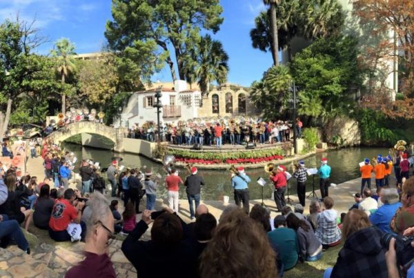 San Antonio Tubameisters put on huge holiday blowout at the Arneson River Theatre