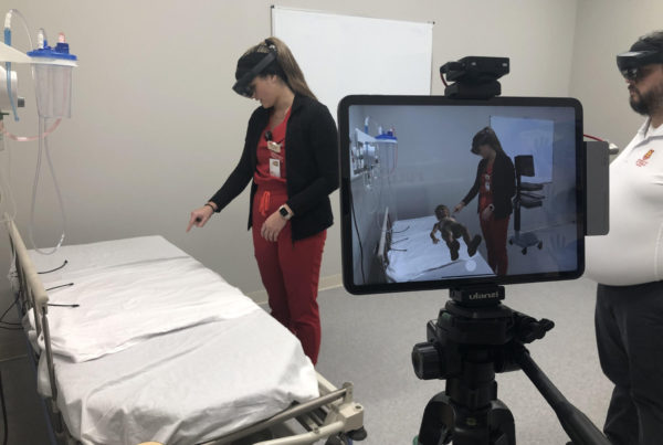 Houston-area nursing students are learning through mixed-reality simulations