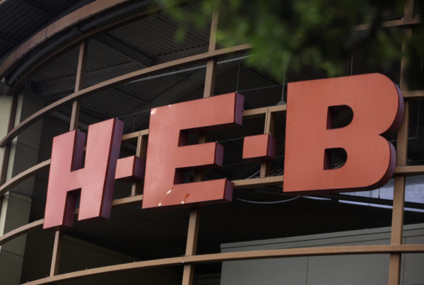 H-E-B madness grips North Texas as first Metroplex store opens in Frisco