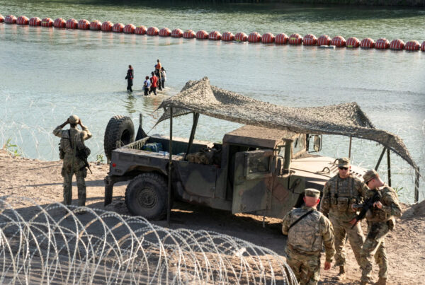 Eagle Pass the latest battlefield in the Abbott-Biden war over control of U.S.-Mexico border
