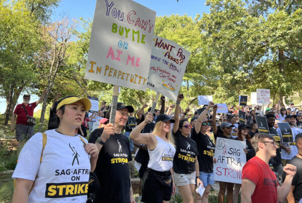North Texas actors and writers rally in support of nationwide SAG-AFTRA, WGA strike