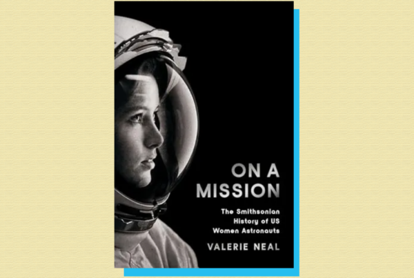 The book cover of "On a Mission: The Smithsonian History of US Women Astronauts"
